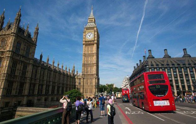 Στη βρετανική βουλή στις 5 Σεπτεμβρίου η αίτηση για δεύτερο δημοψήφισμα