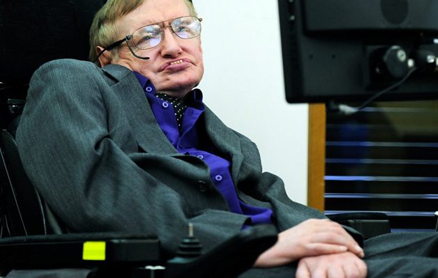 Aμερικανίδα απείλησε να σκοτώσει τον Στίβεν Χόκινγκ στα Κανάρια Νησιά