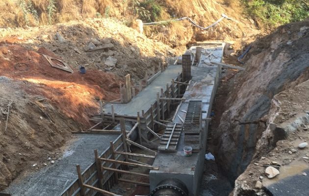 ΕΥΔΑΠ: Πλήρης αποκατάσταση της σοβαρής ζημιάς στο ρέμα της Πικροδάφνης