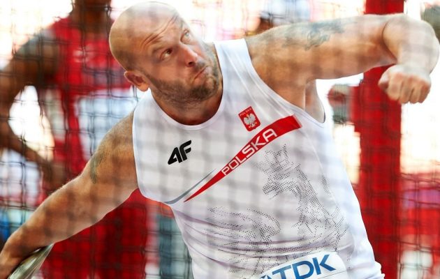 Πουλάει το μετάλλιο των Ολυμπιακών για να σώσει ένα τρίχρονο αγόρι