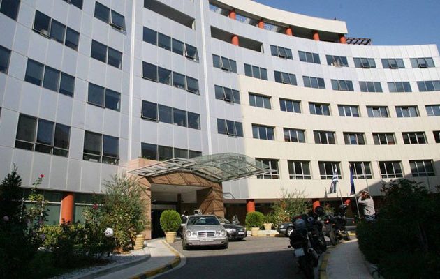 Εμπλοκή για δύο υποψηφίους καναλάρχες με τις εγγυητικές  για τις τηλεοπτικές άδειες