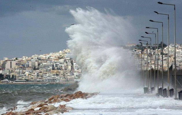 Απαγόρευση απόπλου λόγω ισχυρών ανέμων – Ποια δρομολόγια πλοίων θα γίνουν
