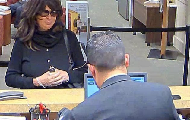 Συνελήφθη η 41χρονη που λήστευε τράπεζες με… σημειώματα