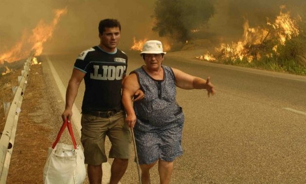 Χειροπέδες στον καταζητούμενο πυροφύλακα για τις φωτιές στην Ηλεία το 2007