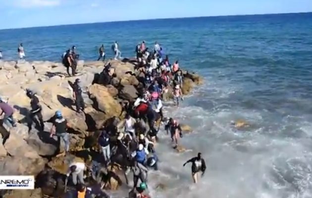 Μετανάστες ξέφυγαν από την ιταλική Αστυνομία και εισήλθαν στη Γαλλία (βίντεο)