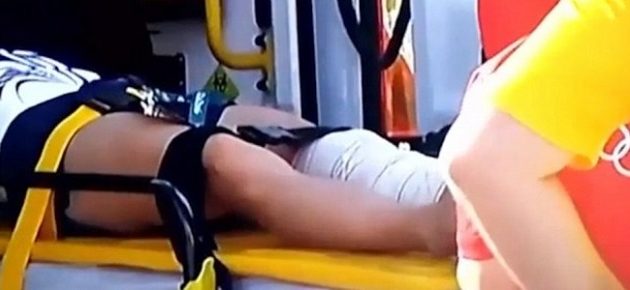 Ρίο 2016: Ατζαμήδες τραυματιοφορείς έριξαν αθλητή! (βίντεο)