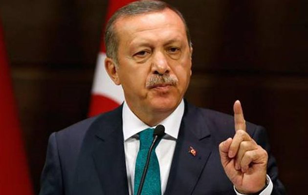 Nέα νταηλίκια Ερντογάν: Βίζα ως τον Οκτώβριο αλλιώς ξεχάστε τη συμφωνία μας