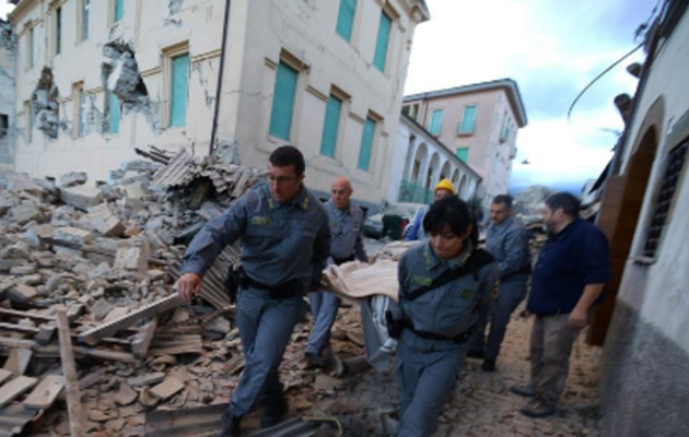 Πάνω από 120 οι νεκροί από το σεισμό στην κεντρική Ιταλία