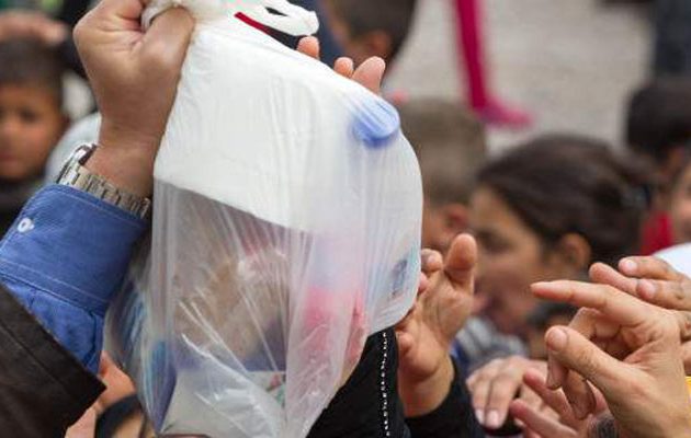 Τι απαντά το ΓΕΣ για τη σίτιση προσφύγων στις Σέρρες