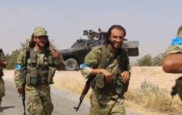 Τζιχαντιστές του ISIS στην Τζαραμπλούς φόρεσαν στολές και τέθηκαν υπό τουρκική διοίκηση