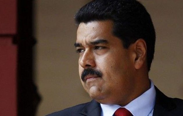 Mαζεύτηκαν ένα εκατομμύριο υπογραφές για την ανατροπή Μαδούρο