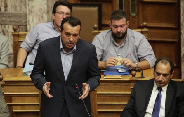 Βόμβες Παππά για τις τηλεοπτικές άδειες – Τι είπε για Attica και καναλάρχες