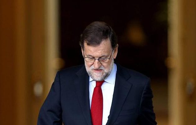 Ισπανία: Ο Ραχόι φοβάται ότι δεν θα μπορέσει να σχηματίσει κυβέρνηση