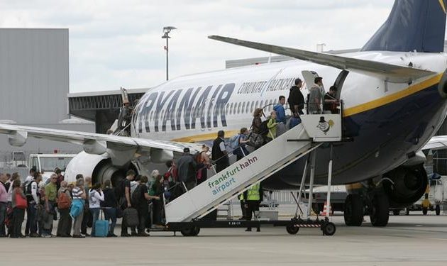Γερμανία: Φιάσκο στην ιδιωτικοποίηση του μικρού αεροδρομίου της Φρανκφούρτης