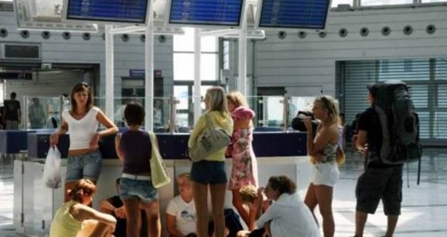 Αύξηση 67% στις κρατήσεις Γερμανών για διακοπές στην Ελλάδα