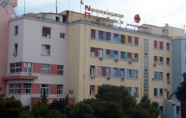 Σοκ στην Καλλιθέα με πτώση τρίχρονου παιδιού από πολυκατοικία