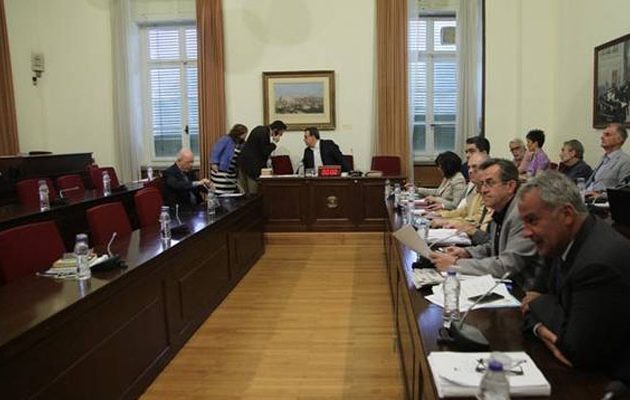 Σκάνδαλο! Δεν ελέγχθηκαν τα δάνεια της Attica σε ΝΔ και ΠΑΣΟΚ για 2011 – 2014