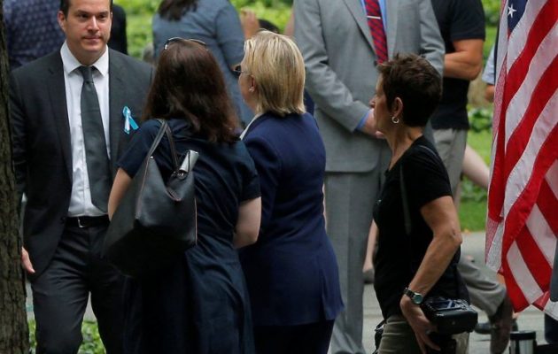 ΗΠΑ: Λιποθύμησε η Κλίντον στις εκδηλώσεις για την 11/9 – Τη θεωρούν “τελειωμένη”