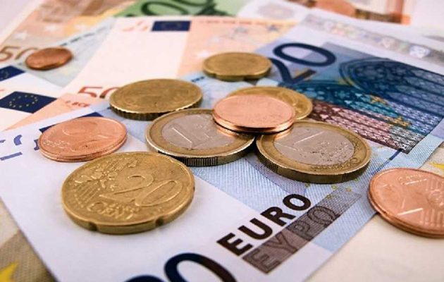 Πότε θα πληρωθεί το Κοινωνικό Εισόδημα Αλληλεγγύης