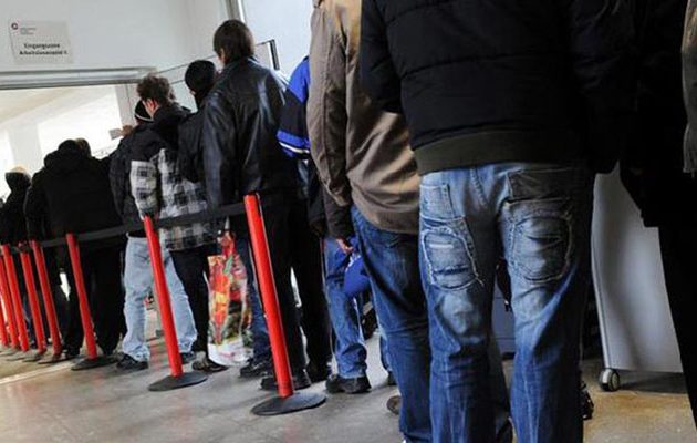 Οι επιθέσεις του ISIS αύξησαν την ανεργία στη Γαλλία – 3.560.000 οι άνεργοι