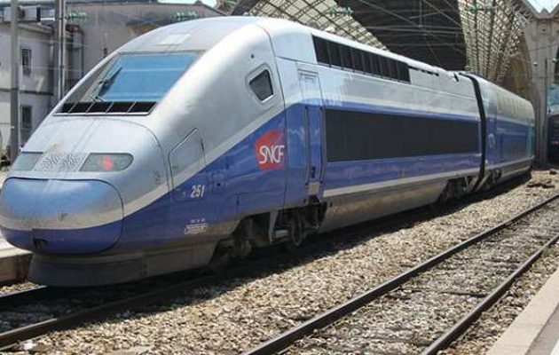 Ένοπλοι με πολιτικά σε τρένα και μετρό της Γαλλίας από το Σάββατο