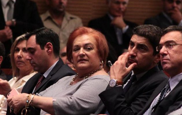 H πρώτη δημόσια εμφάνιση της Γιαννάκου μετά το έμφραγμα