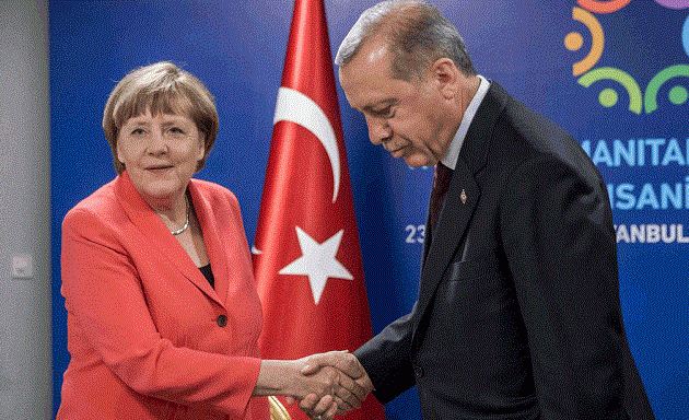 Ο Ερντογάν ρίχνει τους τόνους και… ελπίζει σε καλές σχέσεις με τη Γερμανία μετά  τις εκλογές