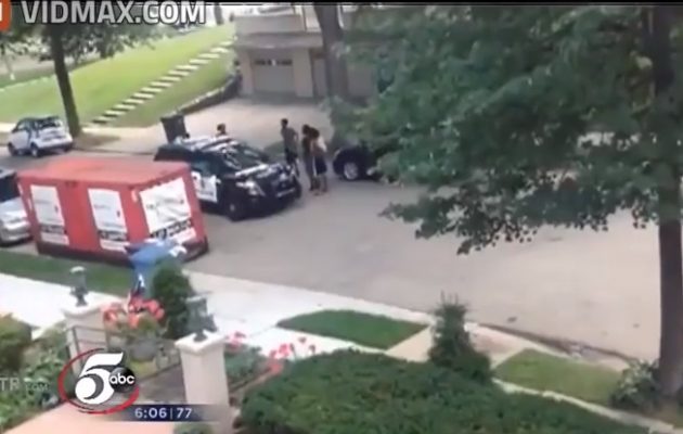 Μουσουλμάνοι συγκεντρώθηκαν έξω από σπίτια Αμερικανών κι απειλούσαν να τους βιάσουν