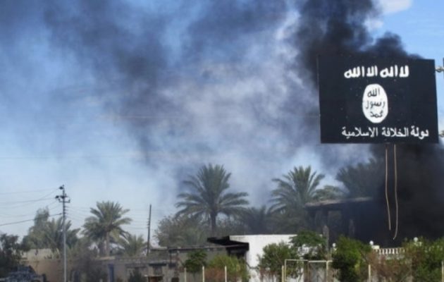 Άγνωστοι πυρπόλησαν τυπογραφείο του ISIS στη Μοσούλη