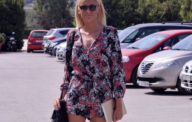 Τι απαντά η Σάσα Σταμάτη για τη σύλληψή της από αστυνομικό