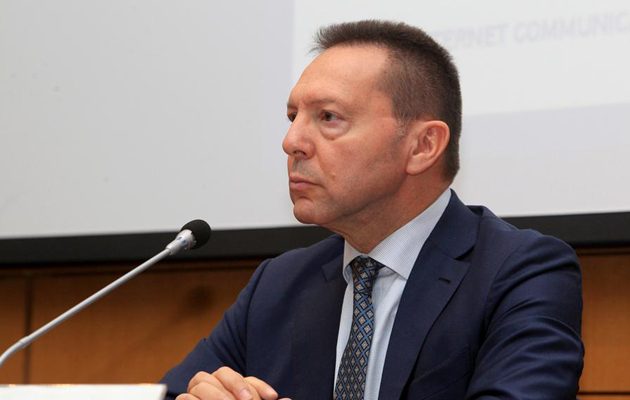 Ο Στουρνάρας “βλέπει” πολιτικό κίνδυνο από το λαϊκισμό και την αντιευρωπαϊκή ρητορική