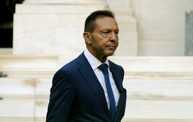 Εκτάκτως στο Μαξίμου ο Στουρνάρας για συνάντηση με Τσίπρα