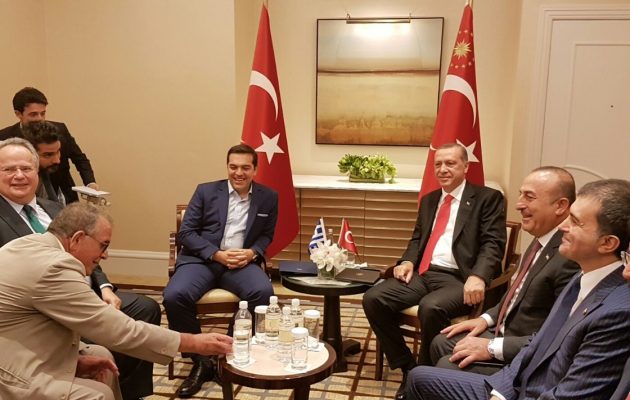 Δίχως “πολλά-πολλά” Τσίπρας και Ερντογάν αντάλλαξαν αιτήματα σε χαλαρό κλίμα