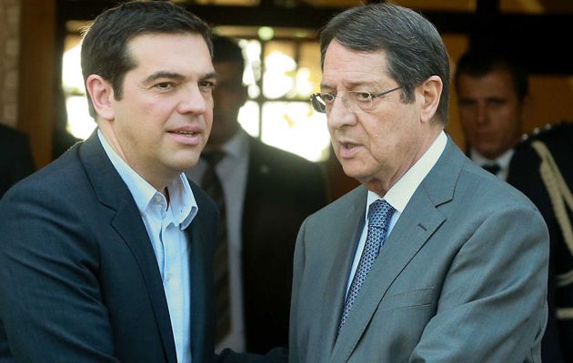 Τσίπρας και Αναστασιάδης ετοιμάζουν “μπλοκ” για το Κυπριακό
