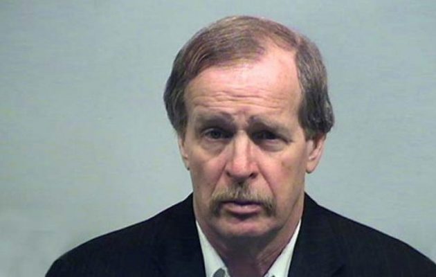 Πρώην δήμαρχος ομολόγησε ότι βίασε 4χρονη!