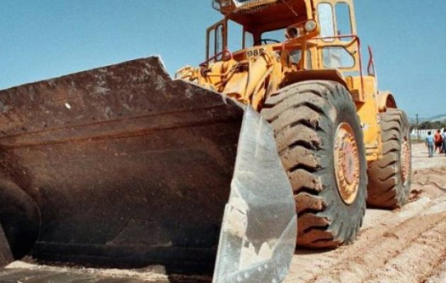 Aσθενής μεταφέρθηκε στο νοσοκομείο σε  κουβά φορτωτή