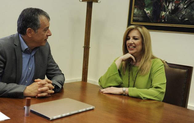 Ποιους όρους θέτει ο Θεοδωράκης για την Κεντροαριστερά και τον νέο αρχηγό