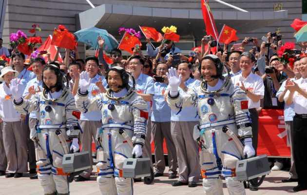 Η Κίνα στέλνει στο διάστημα τη Δευτέρα το διαστημόπλοιο Shenzhou-11
