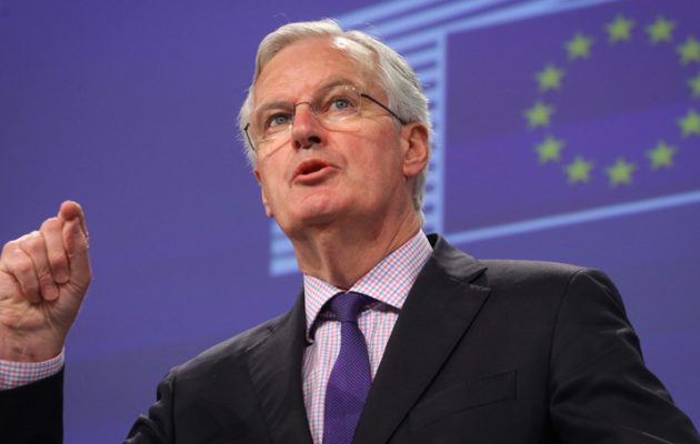 Μπαρνιέ: Έλεγαν ψέματα όσοι ισχυρίζονταν ότι η Βρετανία μπορεί να φύγει από την ΕΕ χωρίς συνέπειες