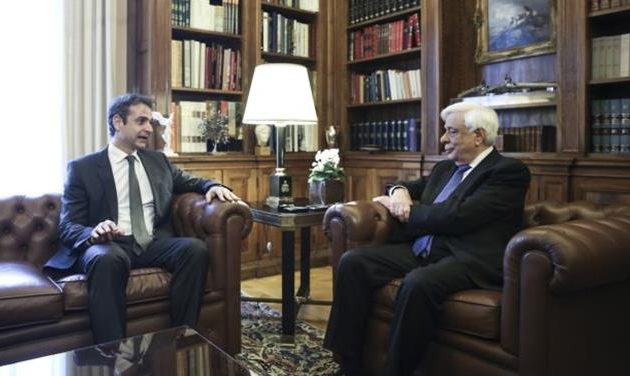 Ο Μητσοτάκης ζήτησε να συναντηθεί  με τον Προκόπη Παυλόπουλο τη Δευτέρα