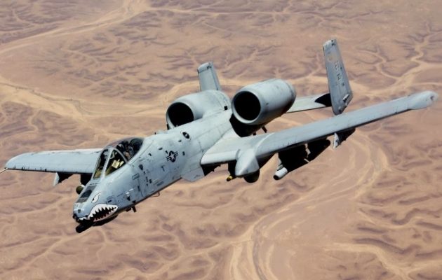 Το Ισλαμικό Κράτος λέει ότι κατέρριψε αμερικανικό αεροσκάφος A-10 Thunderbolt