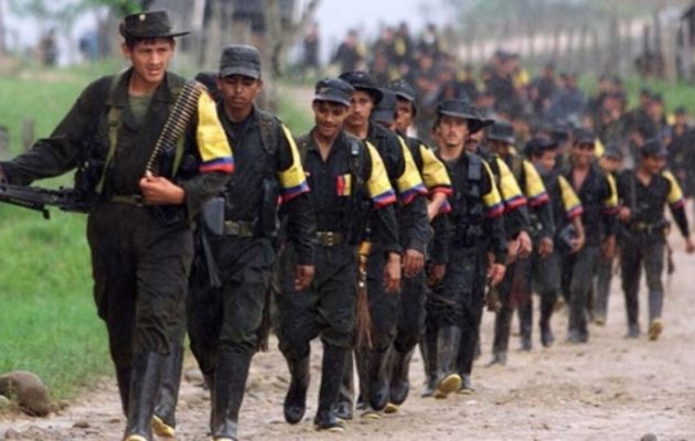 Κολομβία: “Πράσινο φως” για την αμνήστευση ανταρτών των FARC