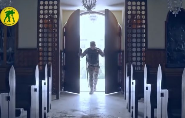 Δείτε το συγκλονιστικό βίντεο των Ασσύριων χριστιανών που πολεμάνε το ISIS (βίντεο)