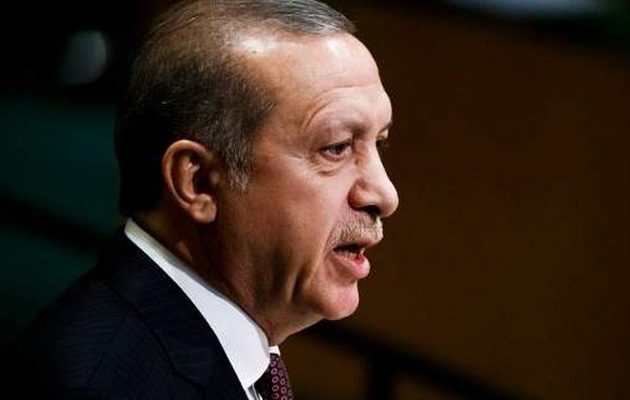 Ο Ερντογάν καλεί τους Τούρκους της διασποράς να γεννούν πέντε παιδιά