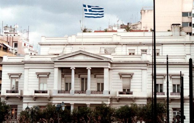 Οι Αλβανοί έτοιμοι να γκρεμίσουν 19 σπίτια  Ελλήνων ομογενών στη Χειμάρρα – Αντιδρά το ΥΠ.ΕΞ.