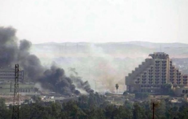 Το Ισλαμικό Κράτος “κρύβει” τους τζιχαντιστές του στη Μοσούλη ανάμεσα στους αμάχους