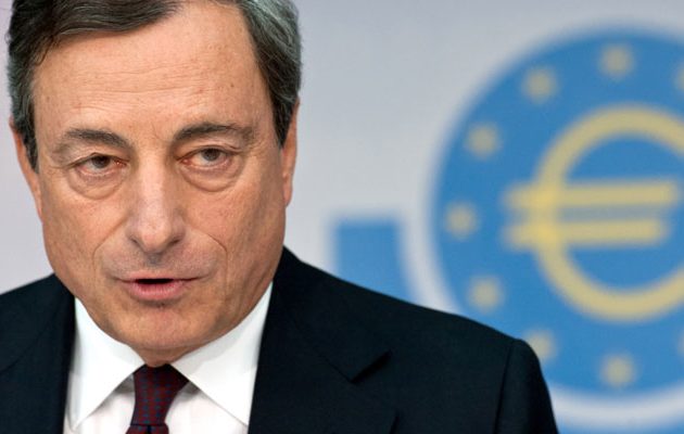 Tι απαντά ο Ντράγκι για την έκθεση που “καρφώνει” τον ρόλο της ΕΚΤ στο ελληνικό πρόγραμμα