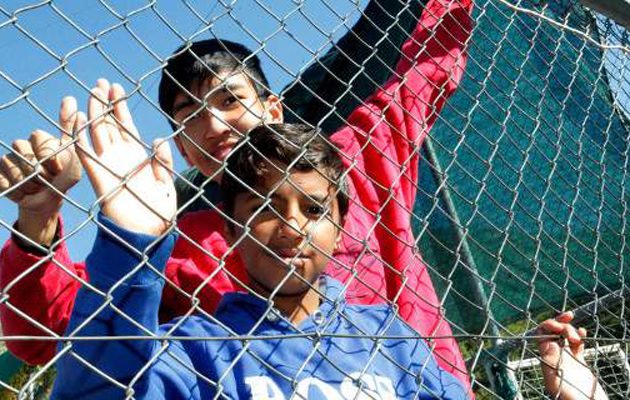 Βαριές καμπάνες σε χώρες που αρνούνται να δεχτούν πρόσφυγες προβλέπει νέο σχέδιο της ΕΕ