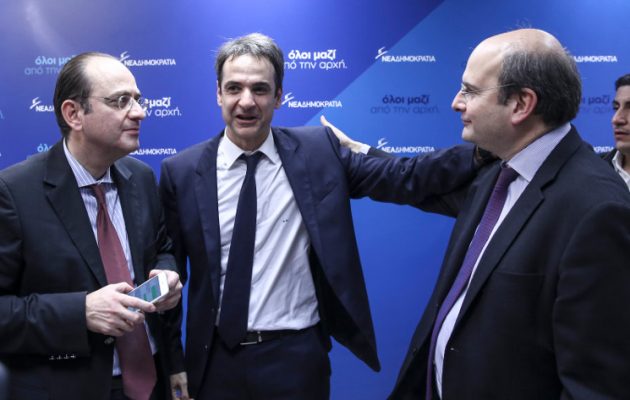 Μύλος με το ΕΣΡ: Ο Χατζηδάκης αδειάζει μεγαλοπρεπώς τον Μητσοτάκη