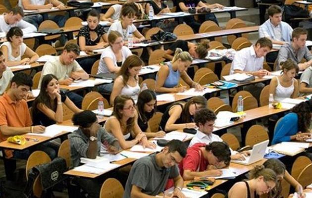 Ποιοι φοιτητές δικαιούνται υποτροφίες διάρκειας εννέα μηνών